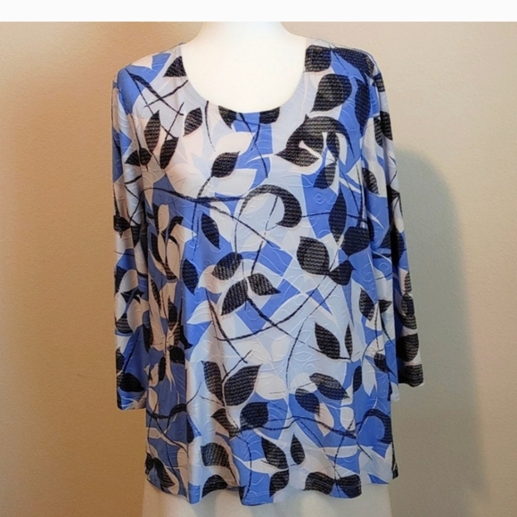 JM Collection XL soft knit blouse - Picture 8 of 8